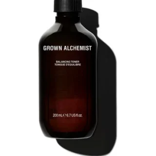 Tónico equilibrante Grown Alchemist con extracto de hoja de olivo y ginseng (200 ml)