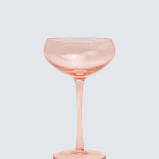 Aquí te mostramos cómo funciona el Lou Coupe Glass St Of 2 Blush