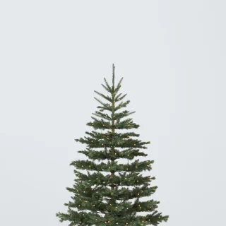 Árbol de Navidad preiluminado de Kingham