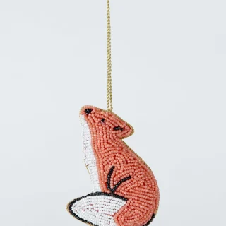 Adorno de árbol de zorro con cuentas de maravillas antiguas