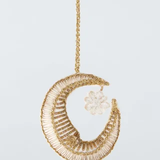 Adorno de árbol de luna con cuentas de Cuentos encantadores