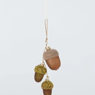 Adorno de árbol con bellotas colgantes: Maravillas antiguas