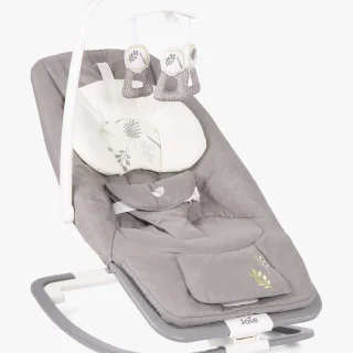 Bebé soñador mecedora helecho