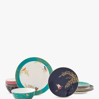 Vajilla de porcelana fina Sara Miller Chelsea Collection, juego de 12 piezas surtidas, en caja.